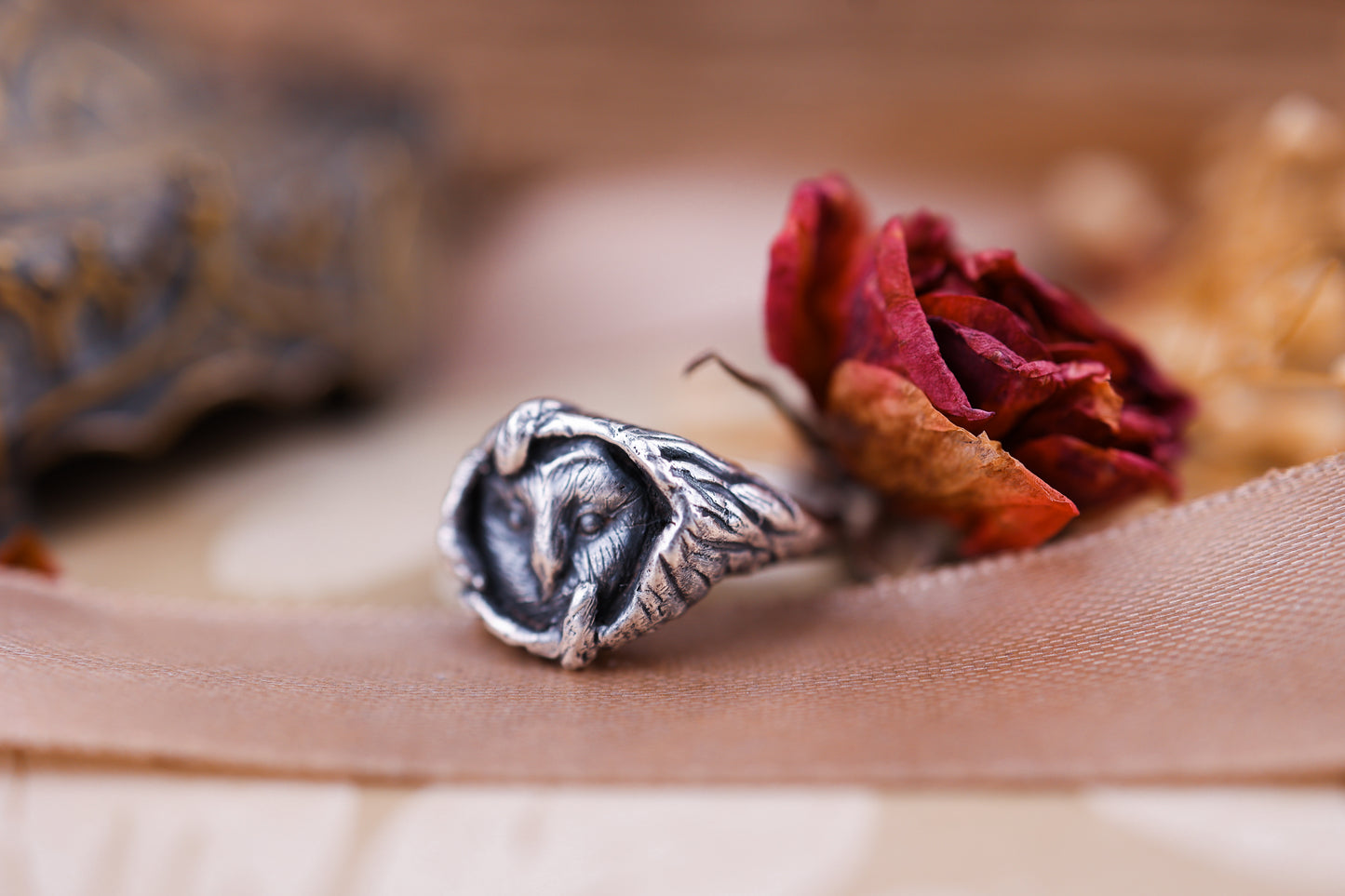 Athena's Messenger Signet - Silver