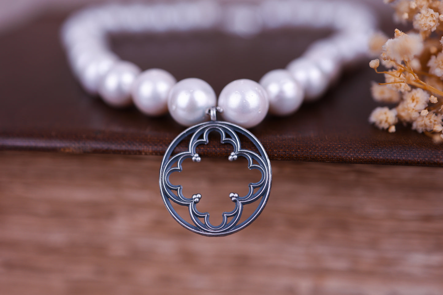High Court - One Of a Kind Pearl Necklace