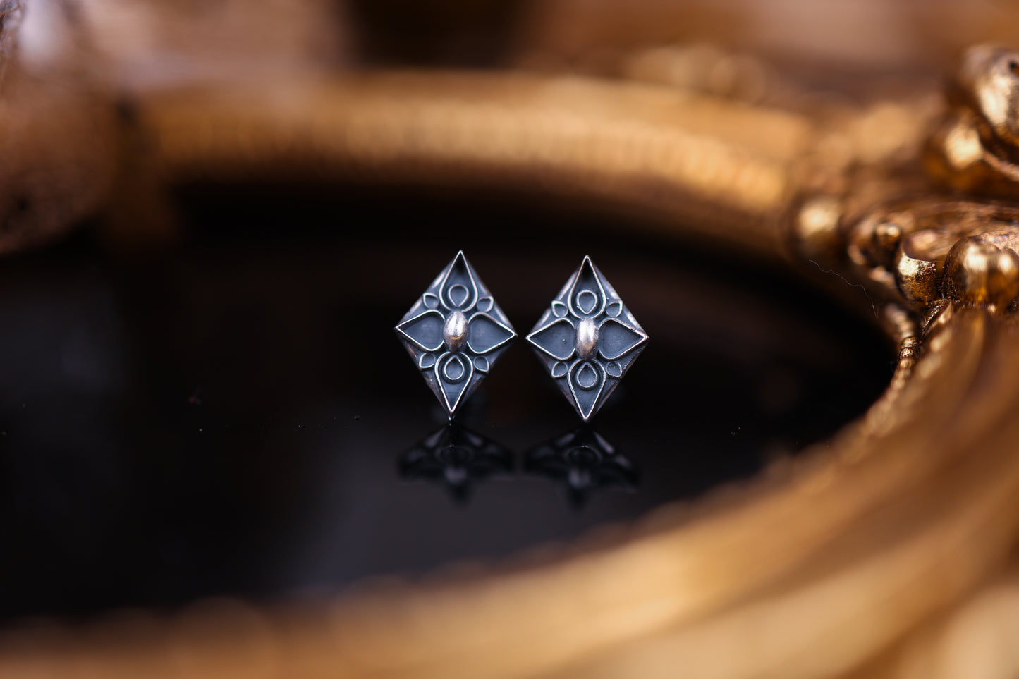 High Ward Studs - Silver