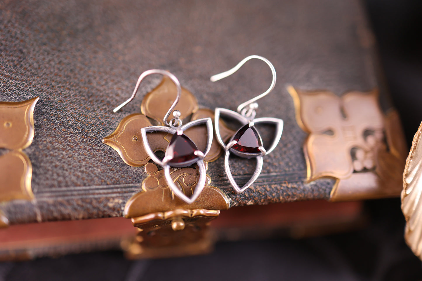 Tracery Earrings - Garnet