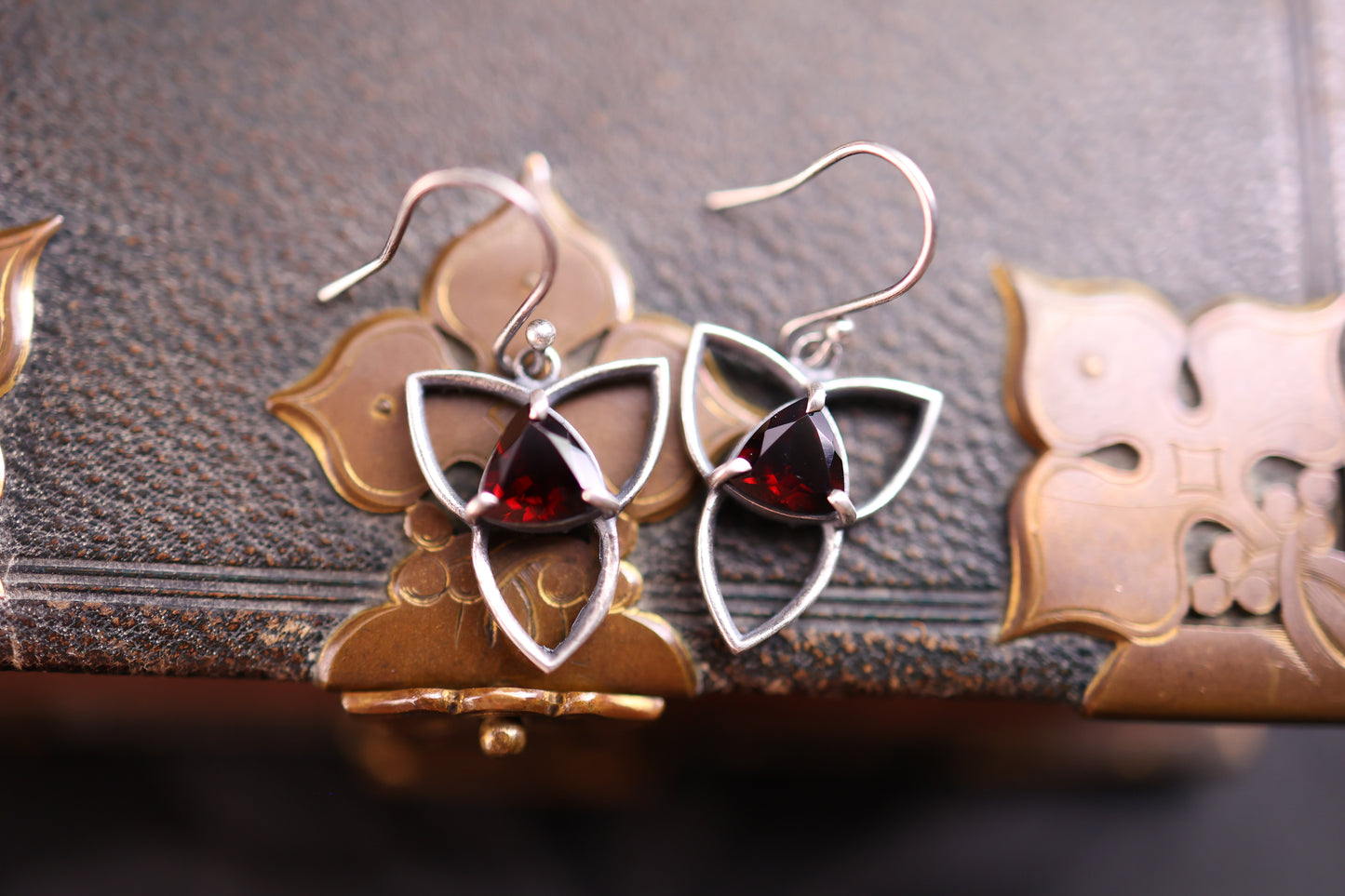 Tracery Earrings - Garnet