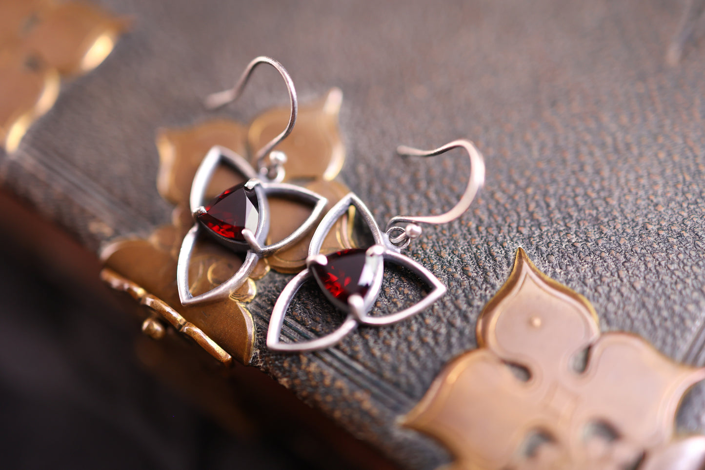 Tracery Earrings - Garnet