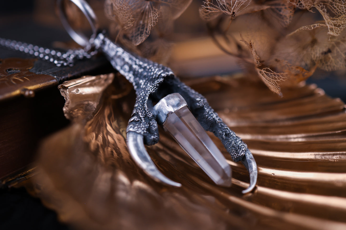 Claws of Divination - One Of A Kind
