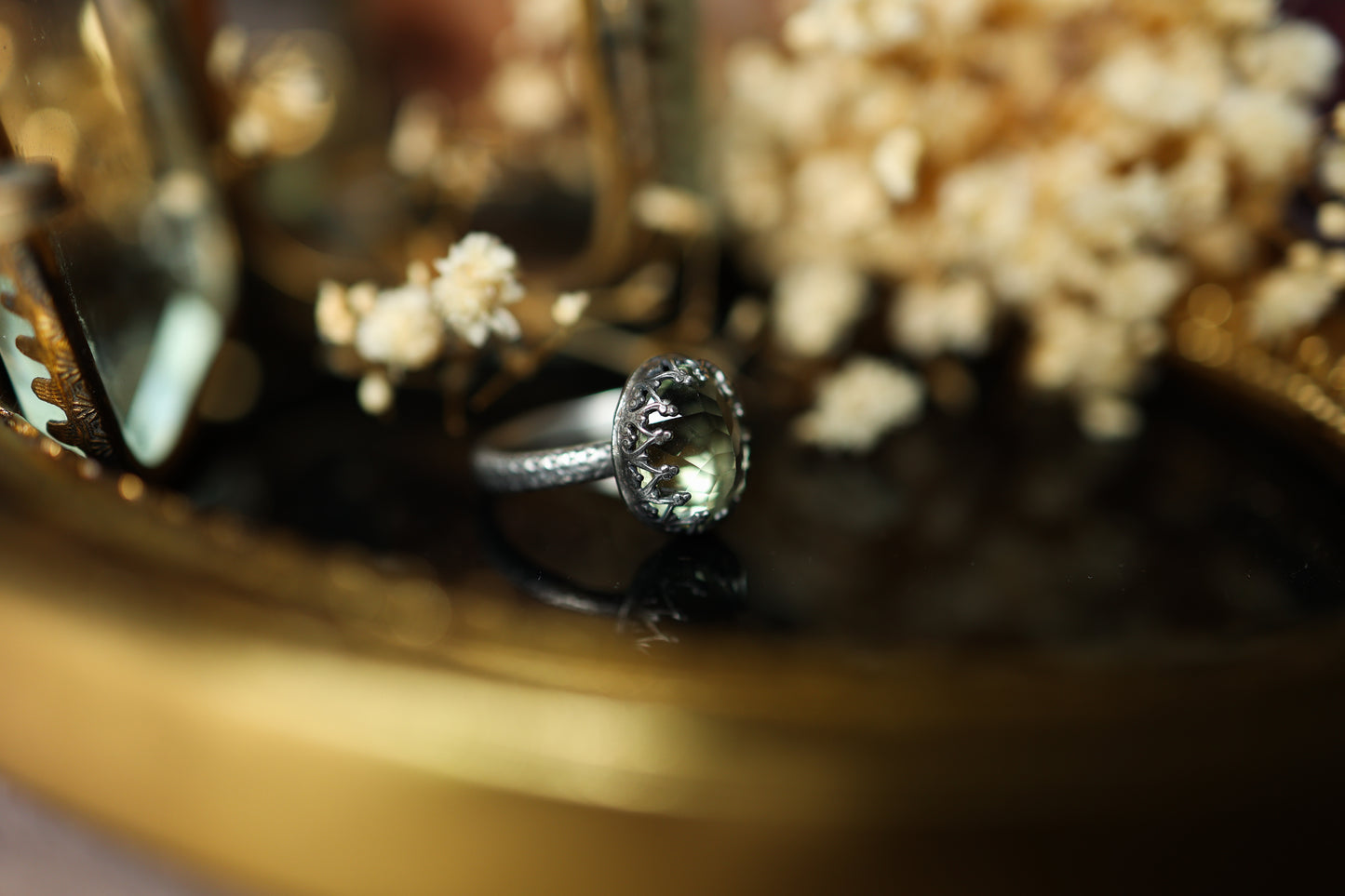 Serpentine Ring (Narrow) - Prasiolite OOAK