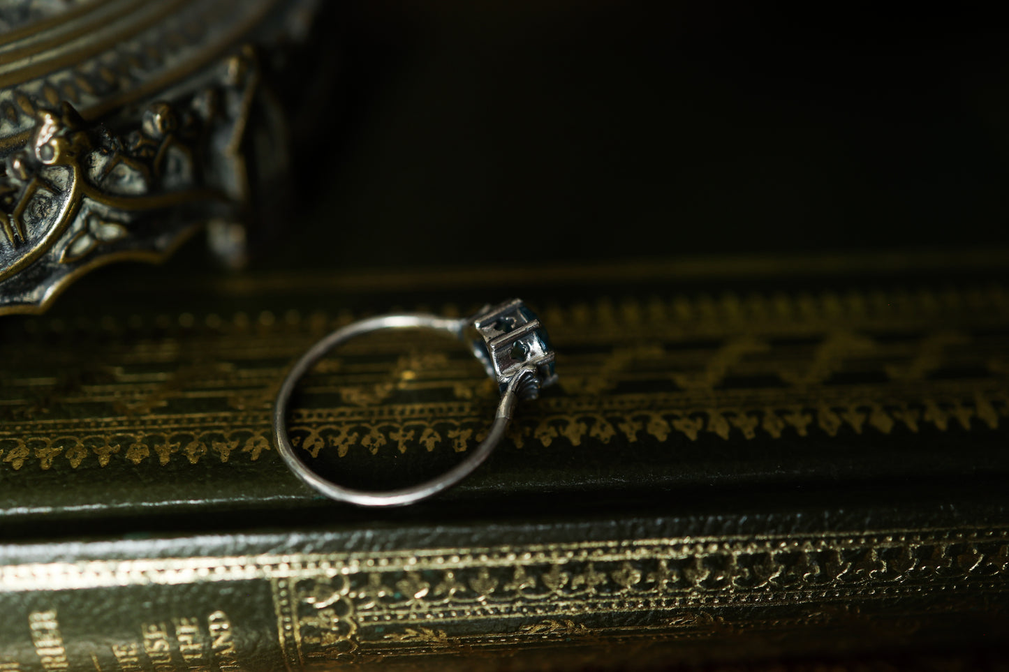 Plume Ring - Silver - Sky Blue Topaz