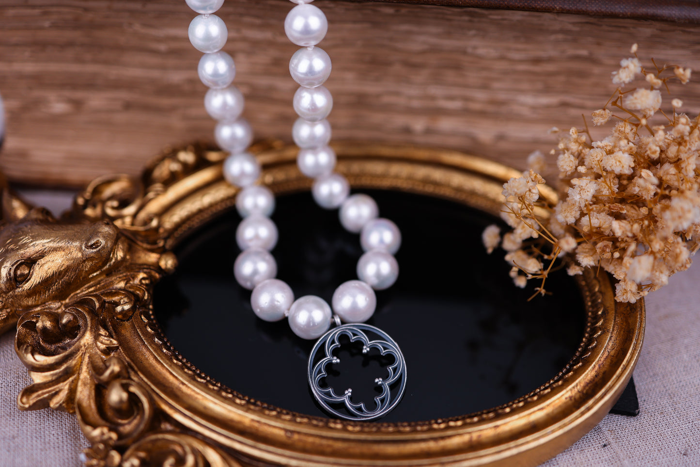 High Court - One Of a Kind Pearl Necklace