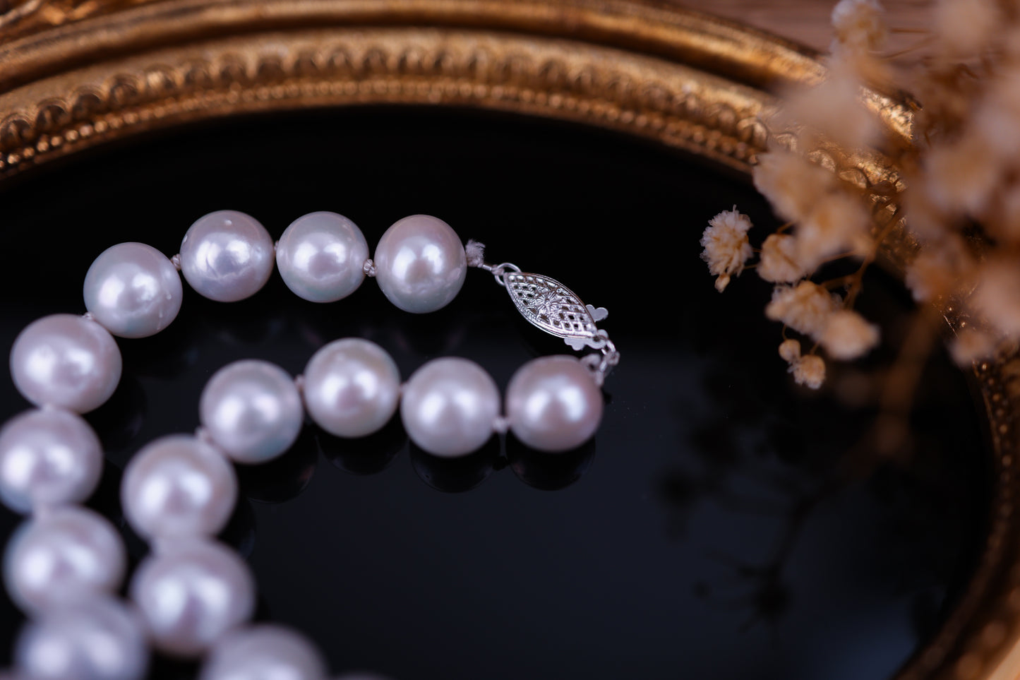 High Court - One Of a Kind Pearl Necklace