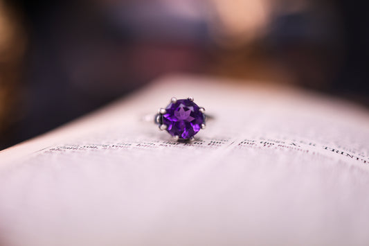 Plume Ring - Silver - Amethyst