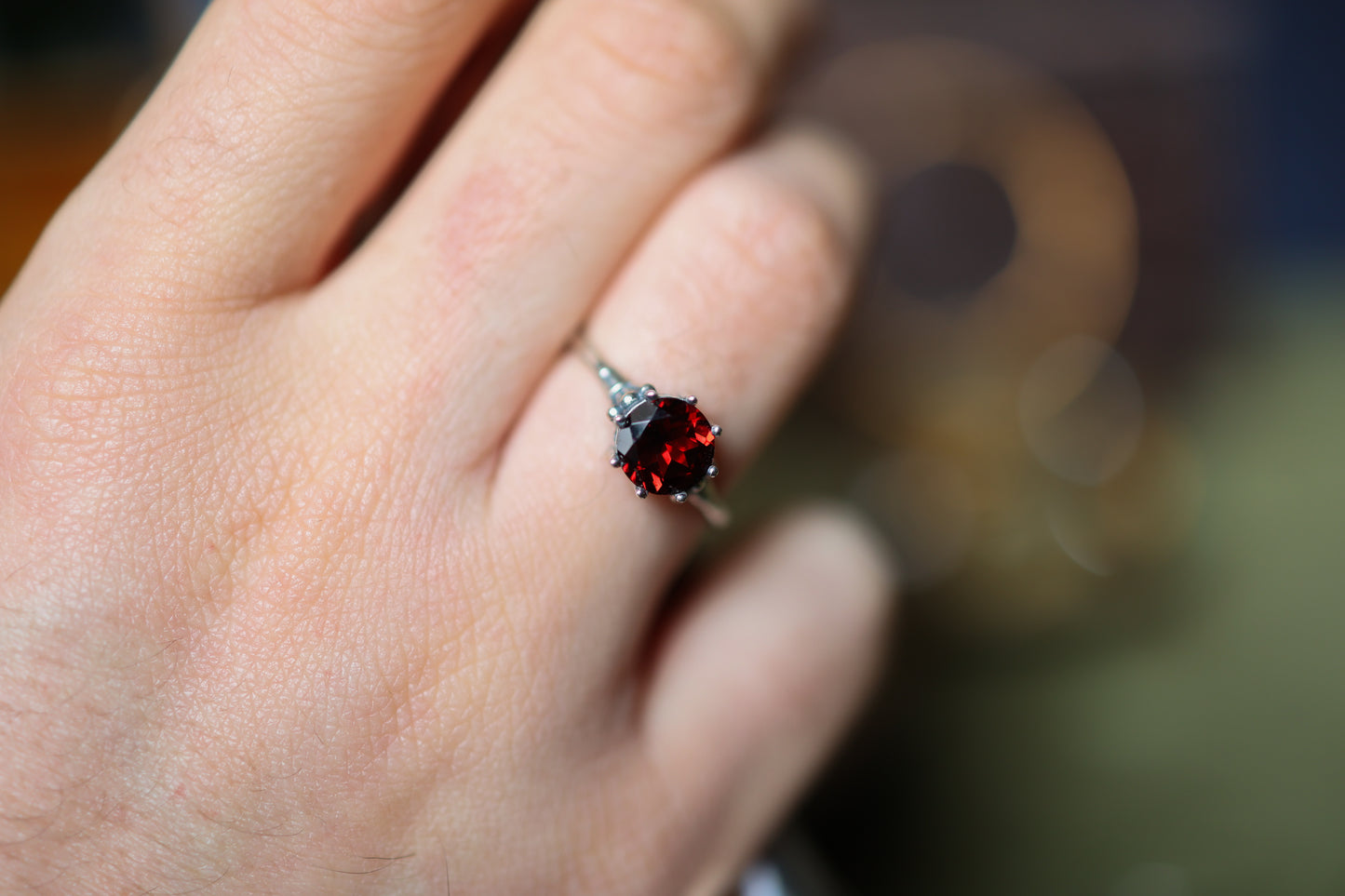 Plume Ring - Silver - Garnet