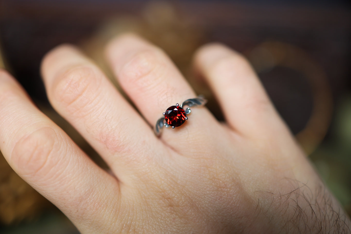 High Scroll Ring - Silver - Garnet