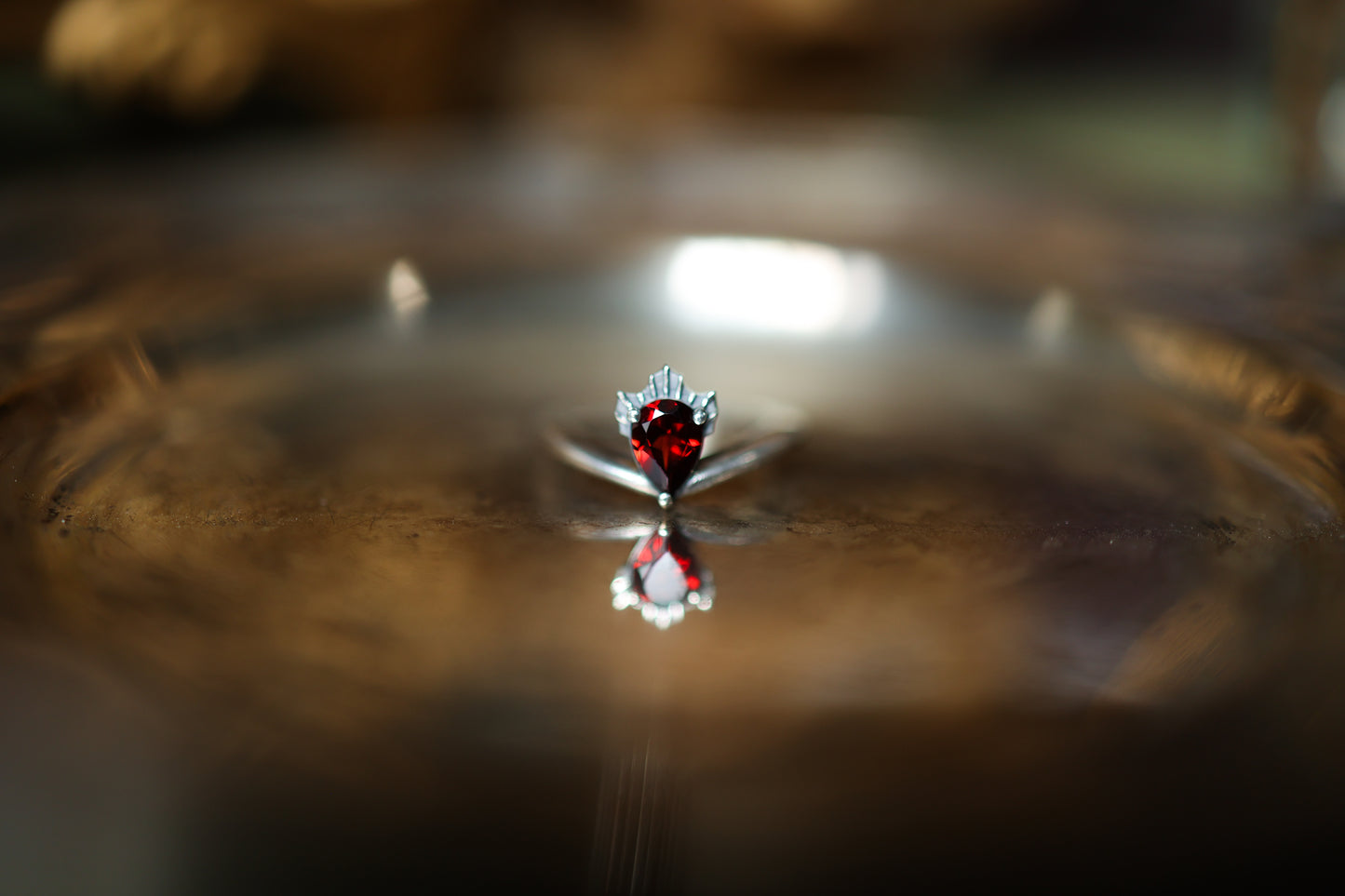 Radiant Rain Ring - Silver - Garnet