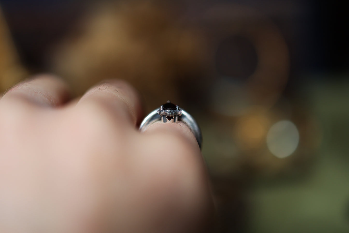 Radiant Rain Ring - Silver - Garnet