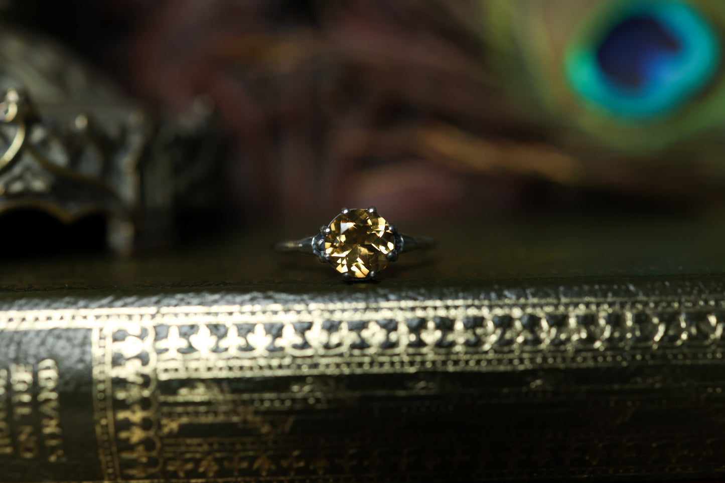 Plume Ring - Silver - Citrine