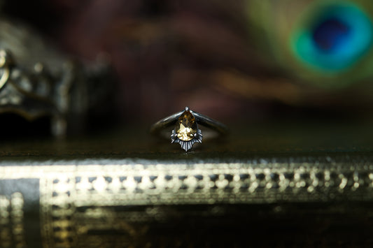 Radiant Rain Ring - Silver - Citrine