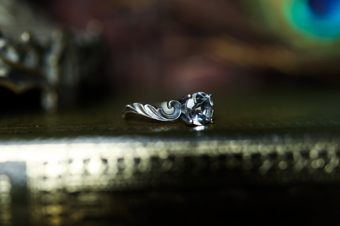 High Scroll Ring - Silver - White Topaz