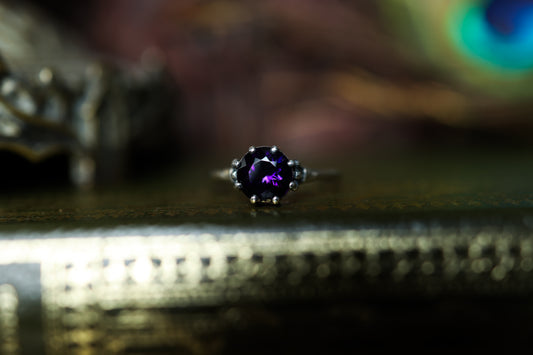 Plume Ring - Silver - Amethyst