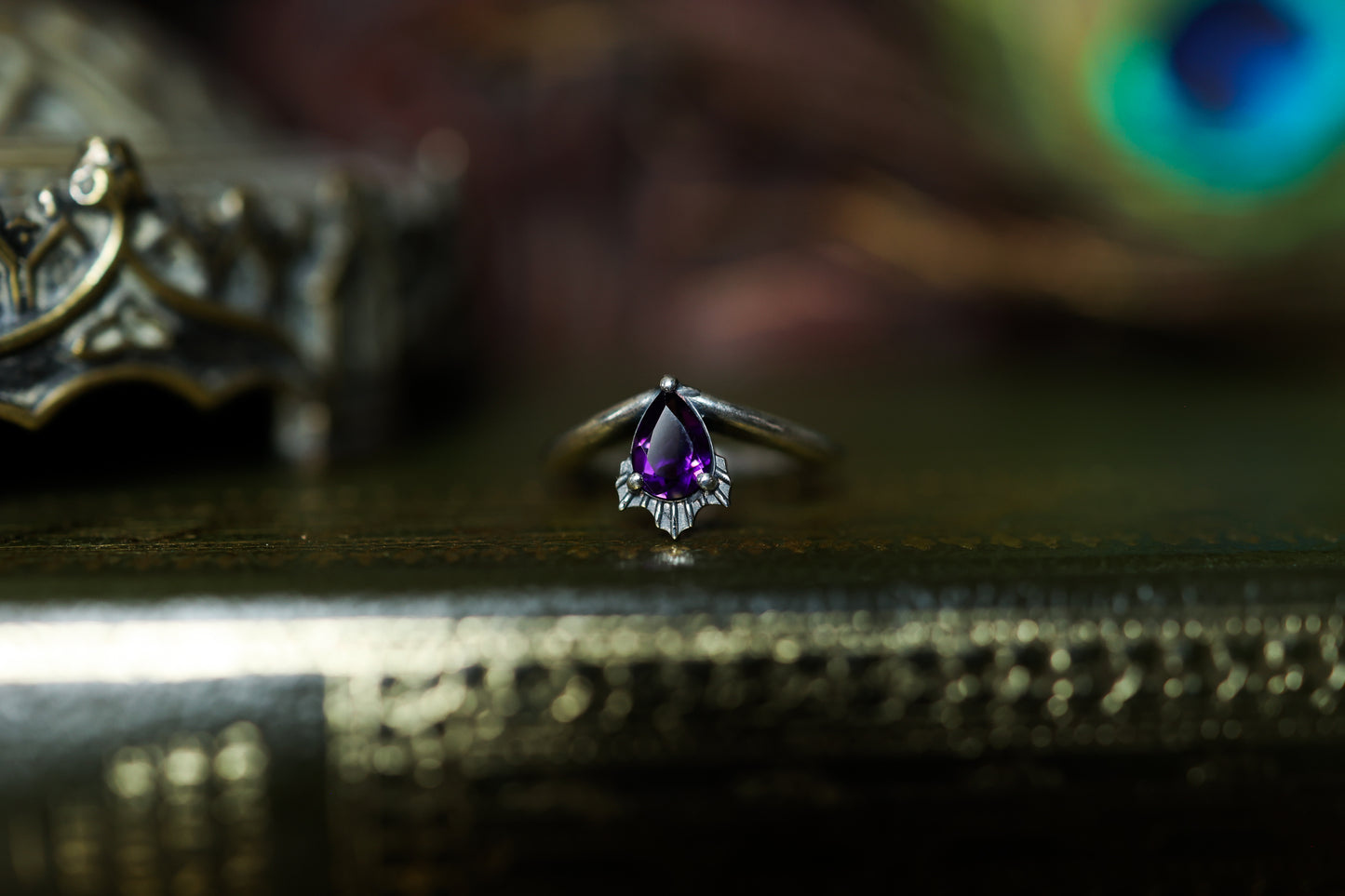 Radiant Rain Ring - Silver - Amethyst