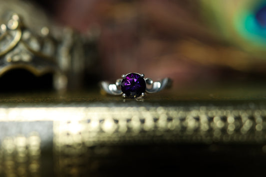 High Scroll Ring - Silver - Amethyst