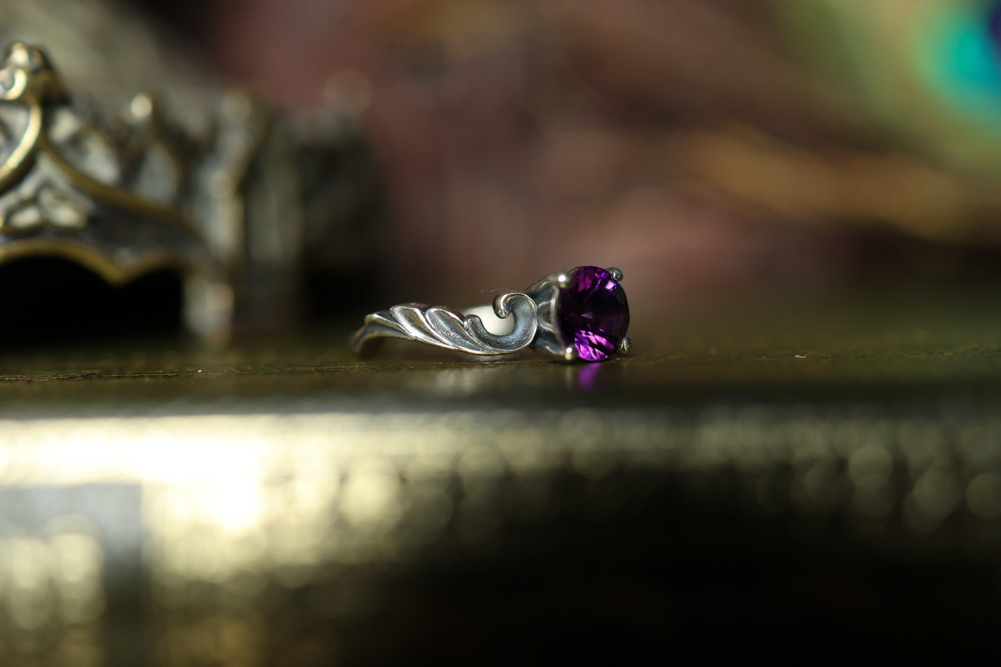 High Scroll Ring - Silver - Amethyst