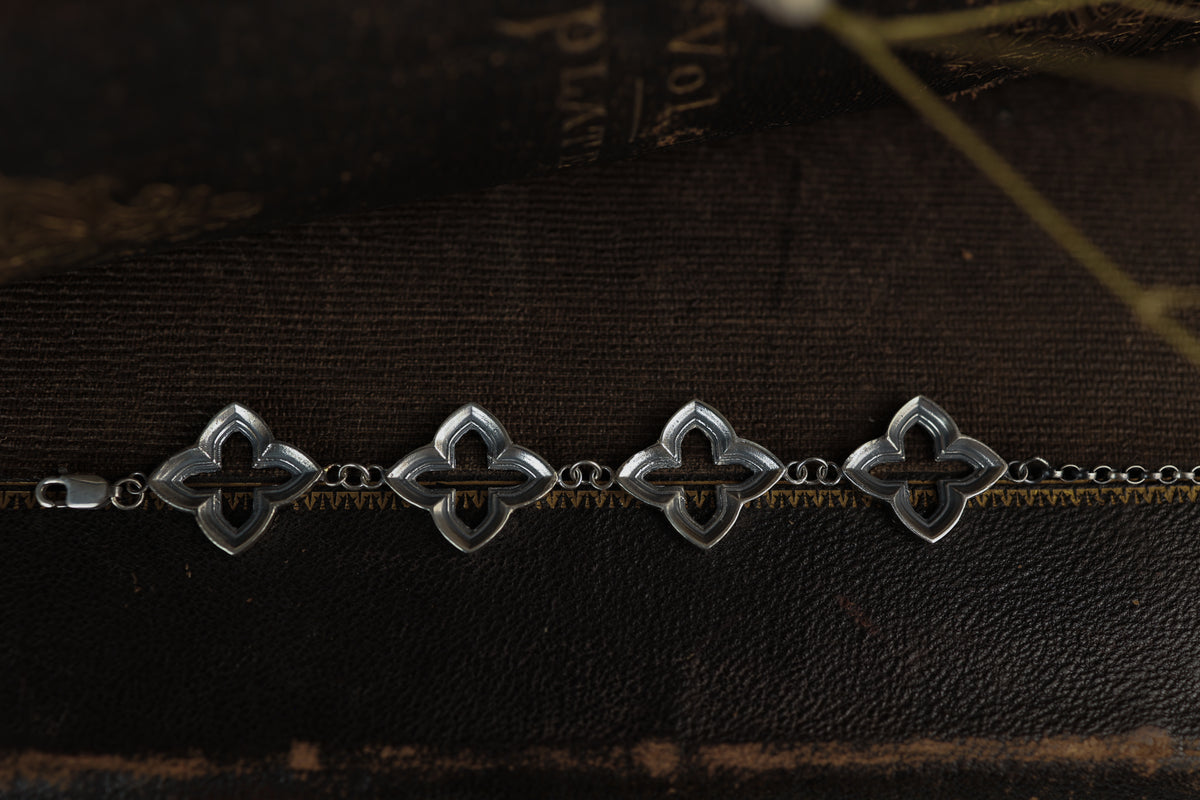 Morgana Bracelet - 4 Motif