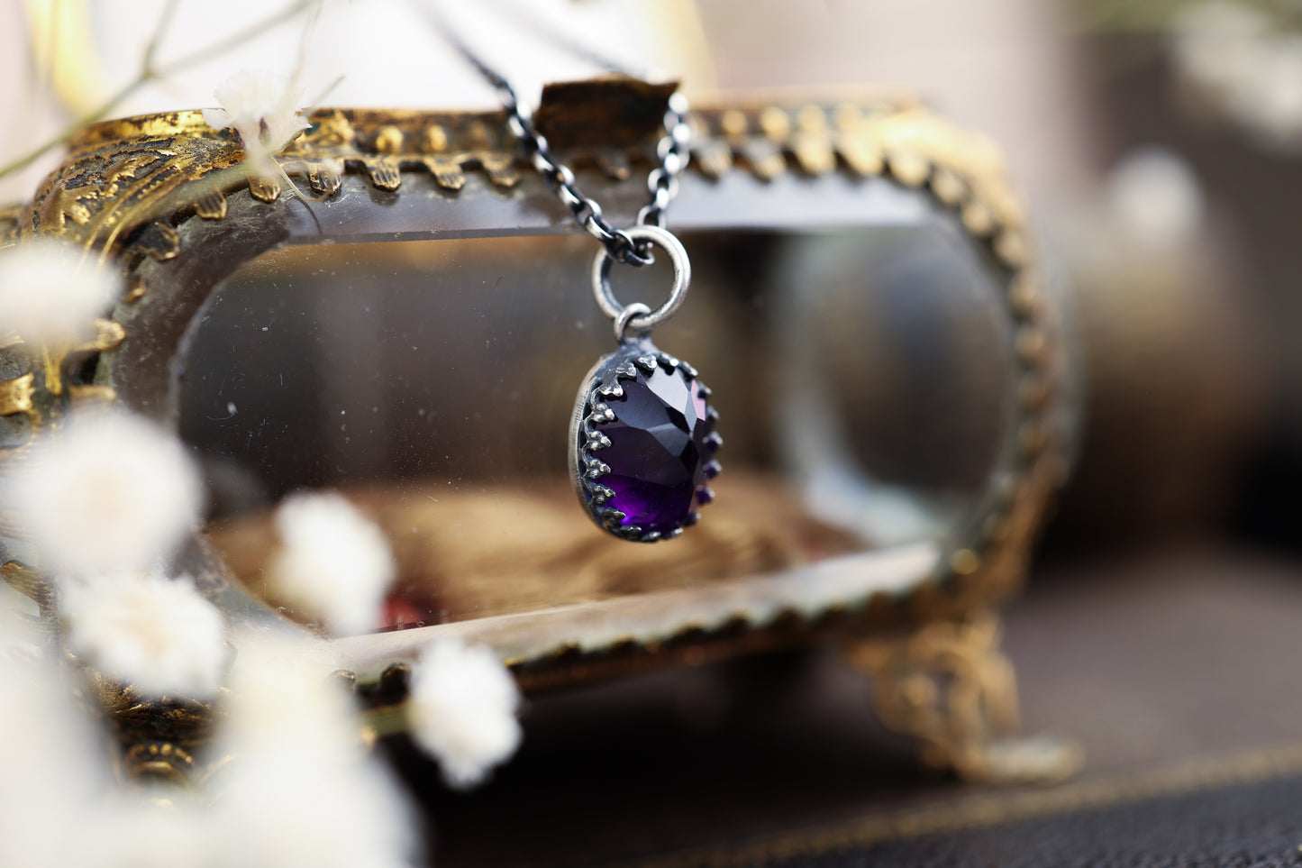 Crowned Charm - Dark Amethyst